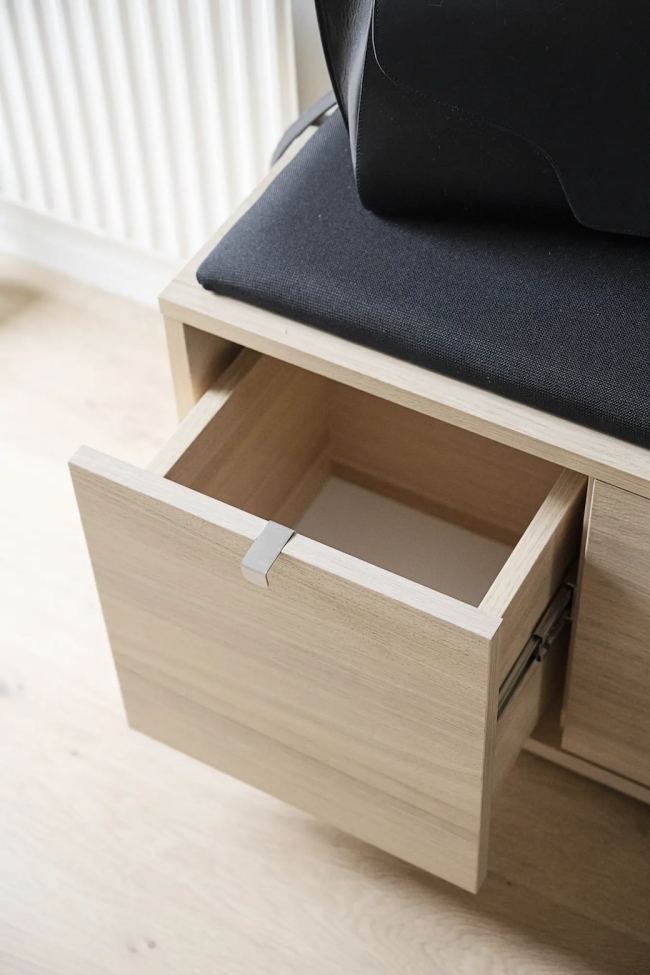 Bank 'Confetti' 70cm - Witgepigmenteerd/Zwart