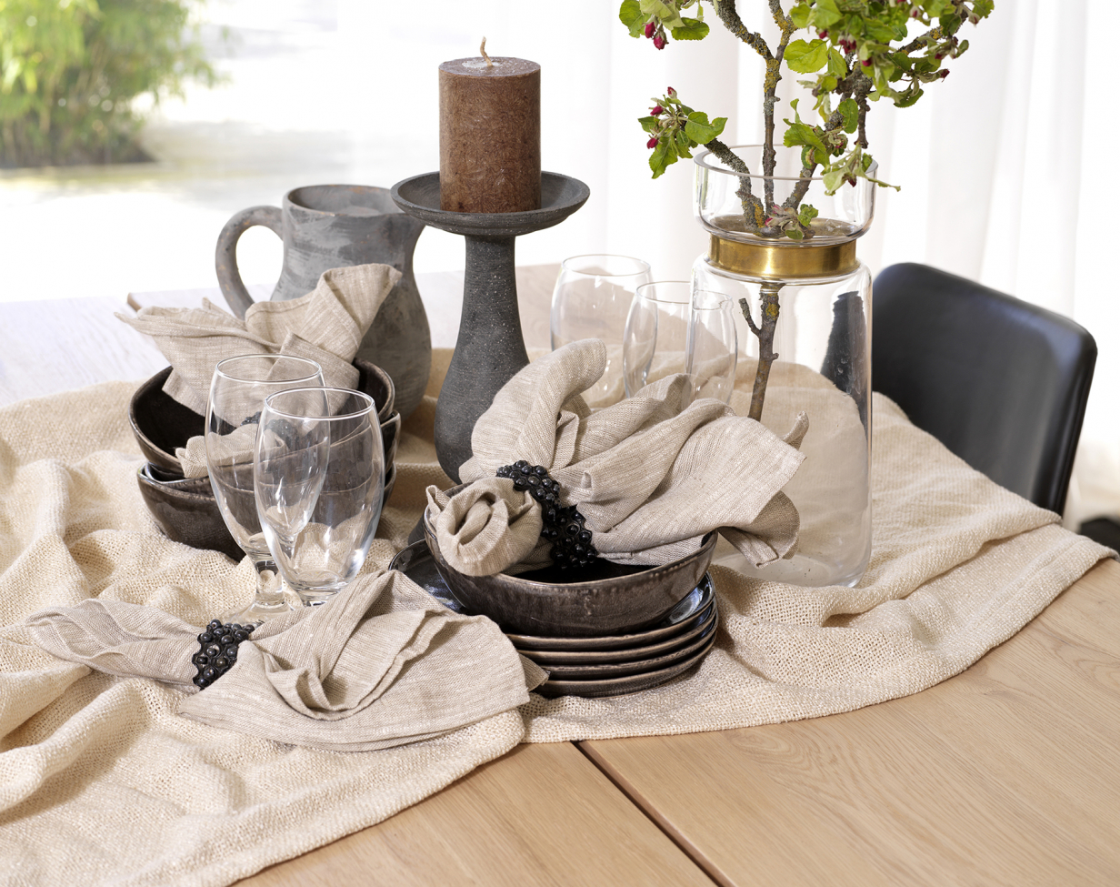 Eettafel 'Melville' 210x95cm - Witgeolied Eiken/Zwart