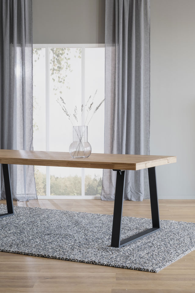 Eettafel 'Brooklyn' 170x95cm - Natuurlijk/Zwart
