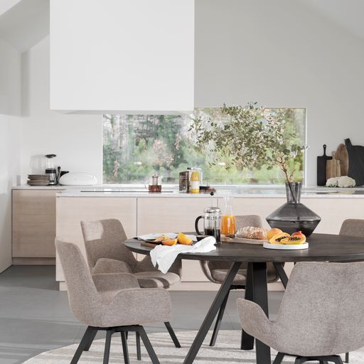 Eettafel 'Carradale' Rond 150cm - Zwart/V-poot