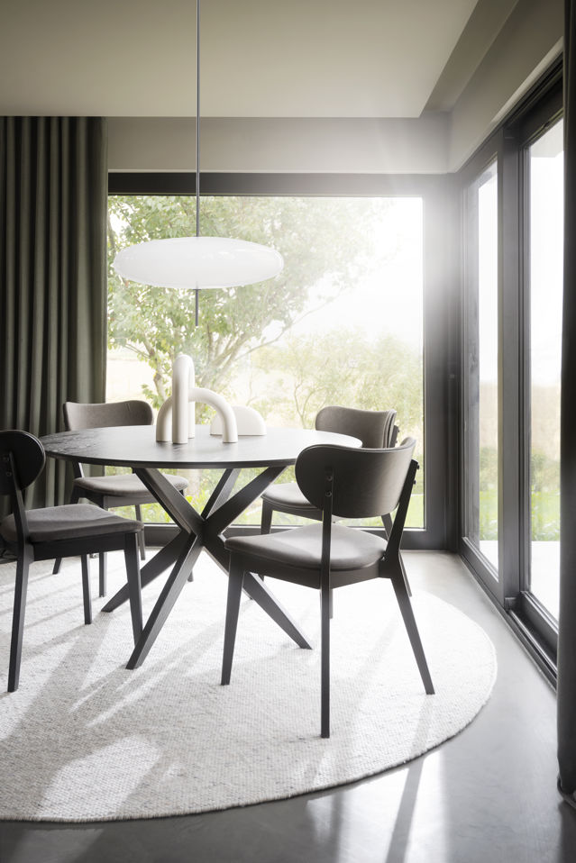 Eettafel 'Calverton' Rond 120cm - Zwart