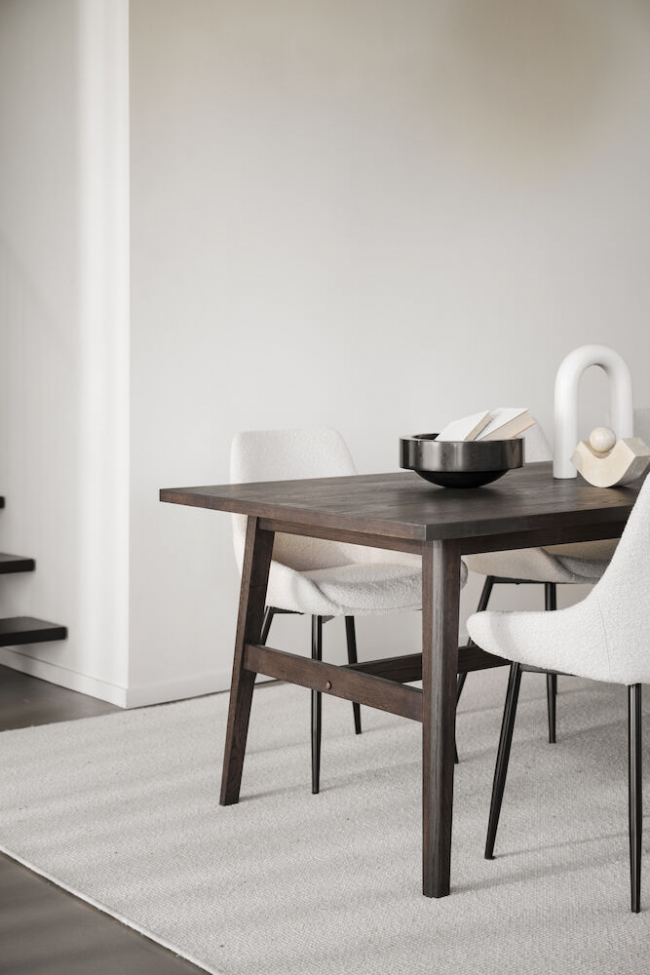 Eettafel 'Plainfield' 220x100cm - Donkere eik