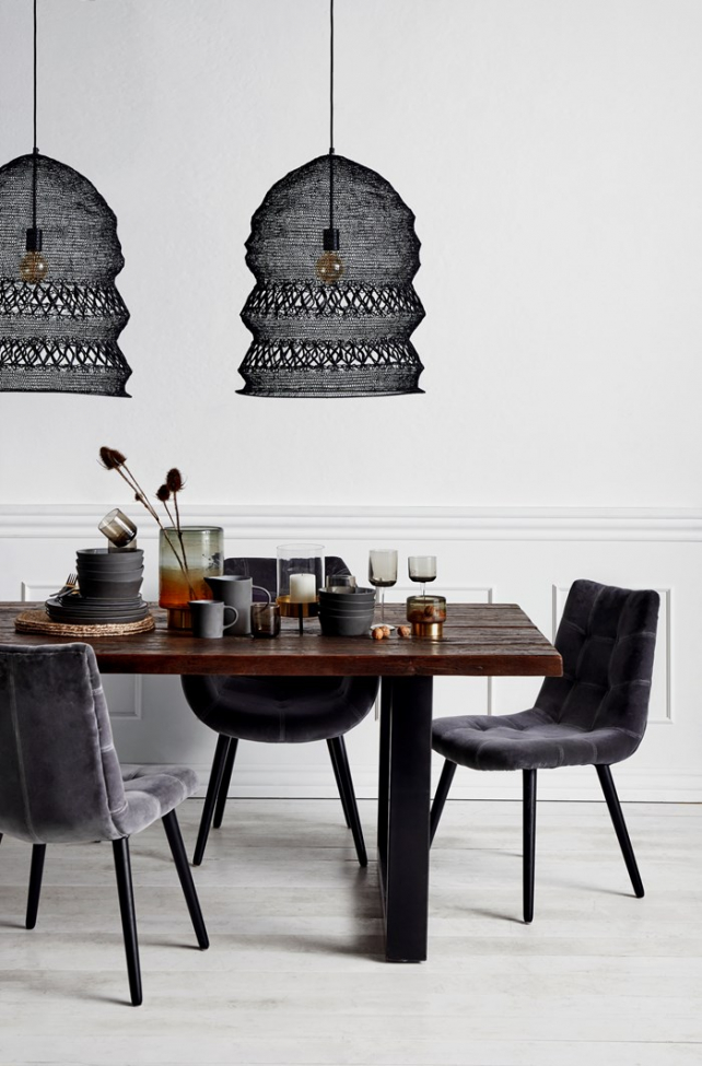 Eettafel 'Iron' 220x100cm - Gerecycled hout 