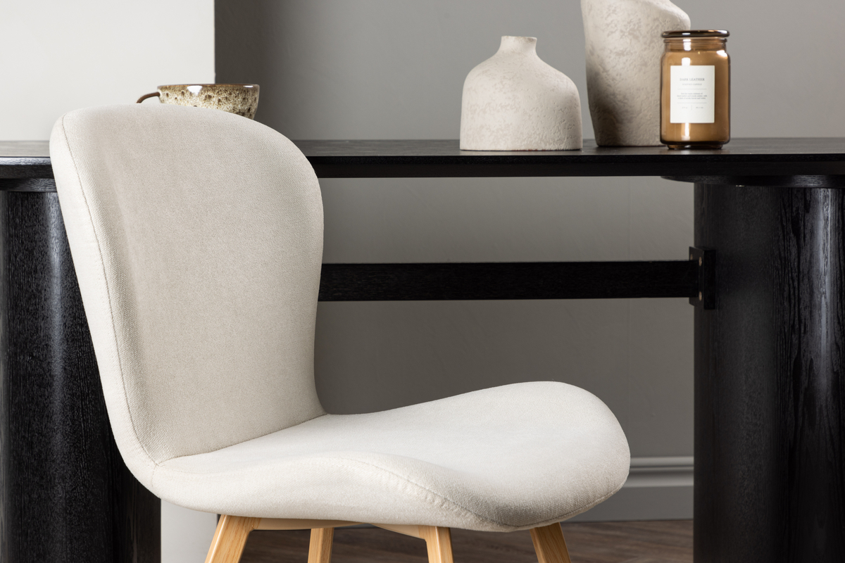 Stoel 'Liljka' Beige
