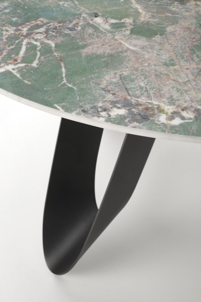 Eettafel 'Giovanni' Rond 135cm - Groen/zwart