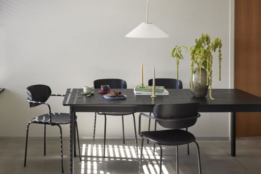 Eettafel 'Dapper' - Zwart