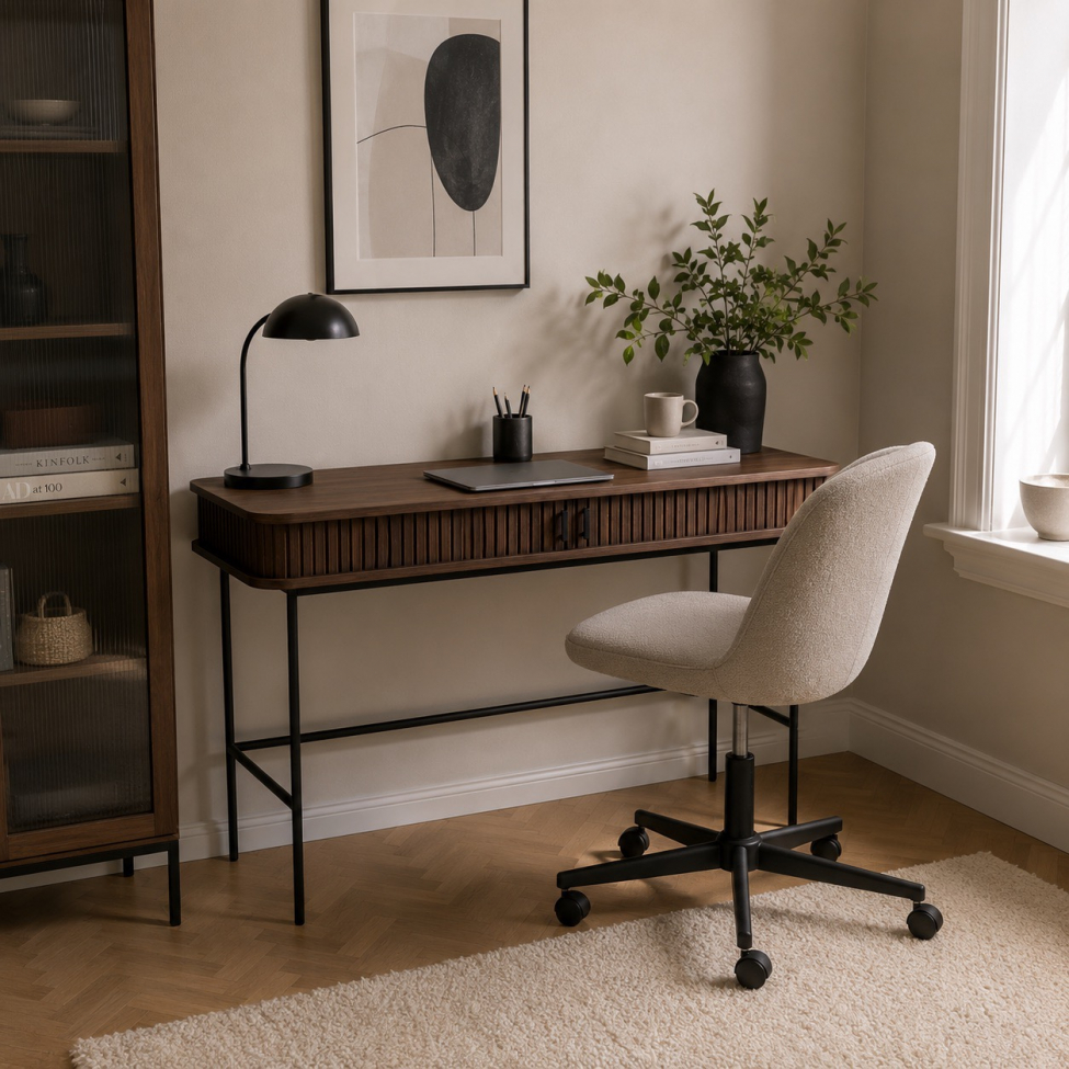 Bureau 'Light' - Walnoot