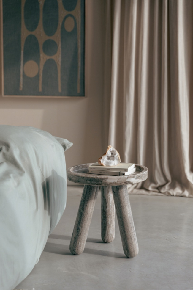 Bijzettafel 'Cosmopolitan' - Beige