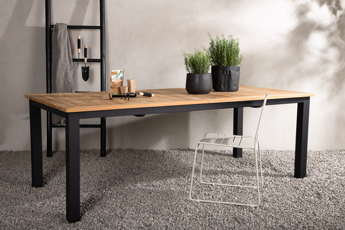 Eettafel 'Pinntorp' 224x100 cm - Zwart