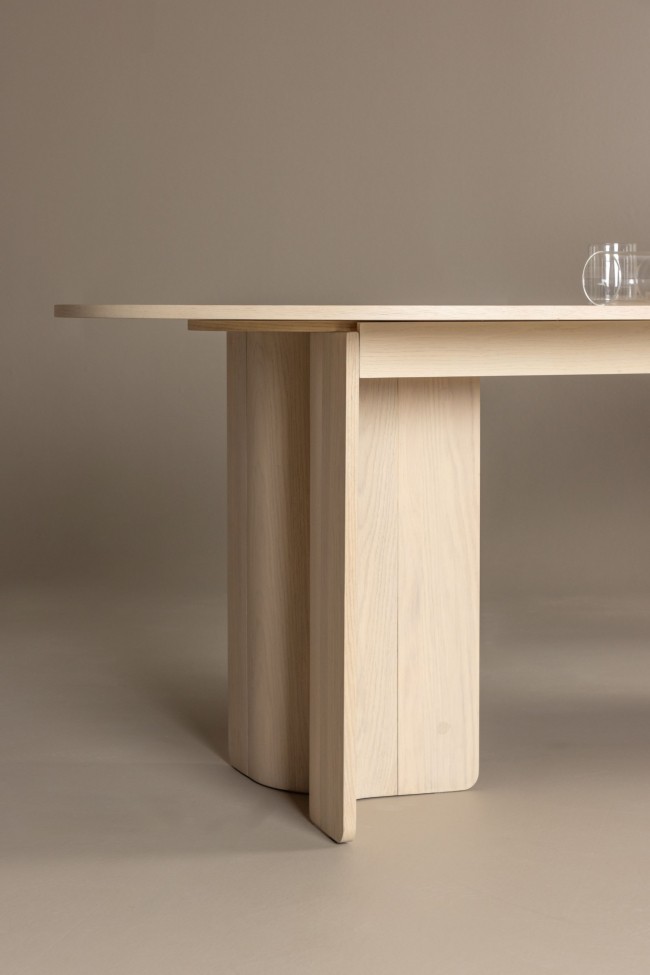 Eettafel 'Tranemo' Ovaal 220x100x75cm - Wit