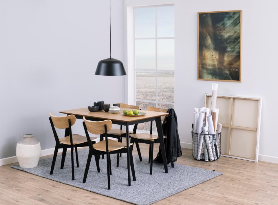 Eettafel 'Varberg' - Zwart/Natuur