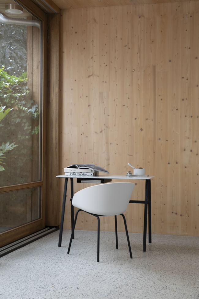 Fauteuil 'Void' - Wit