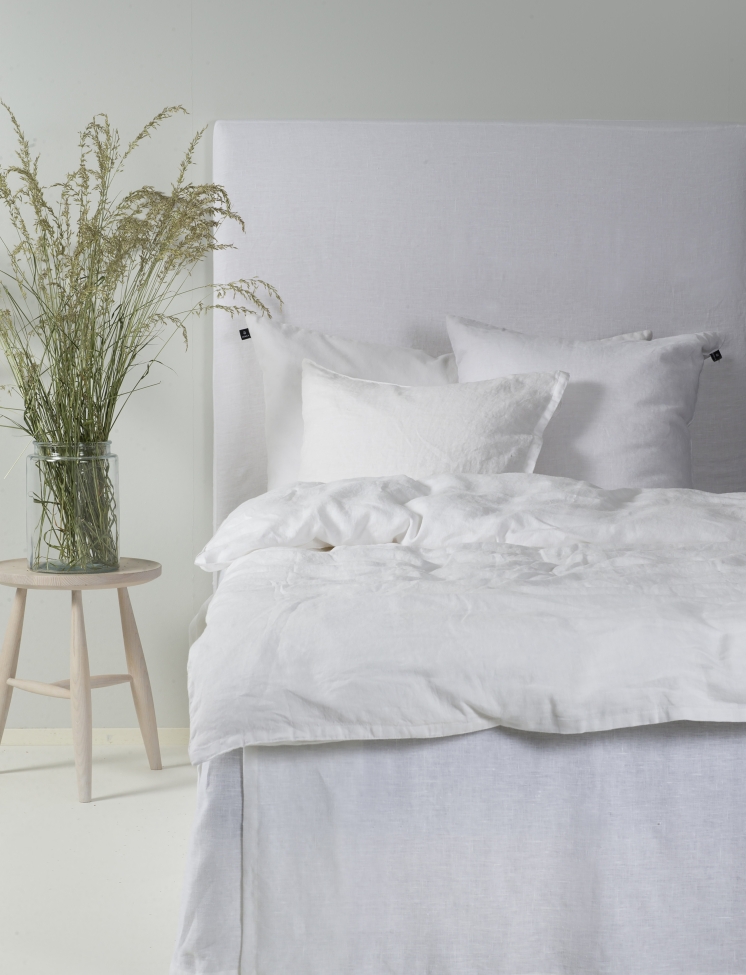 Bedrok 'Miramar' 160x220x42 - Wit