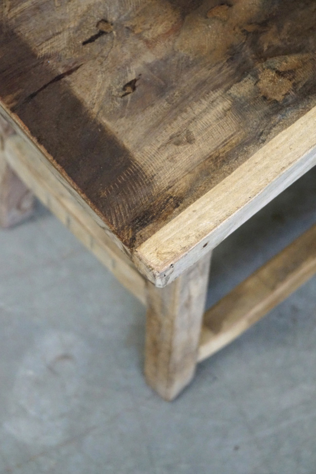 Kruk 'Raw' - Gerecycled Hout
