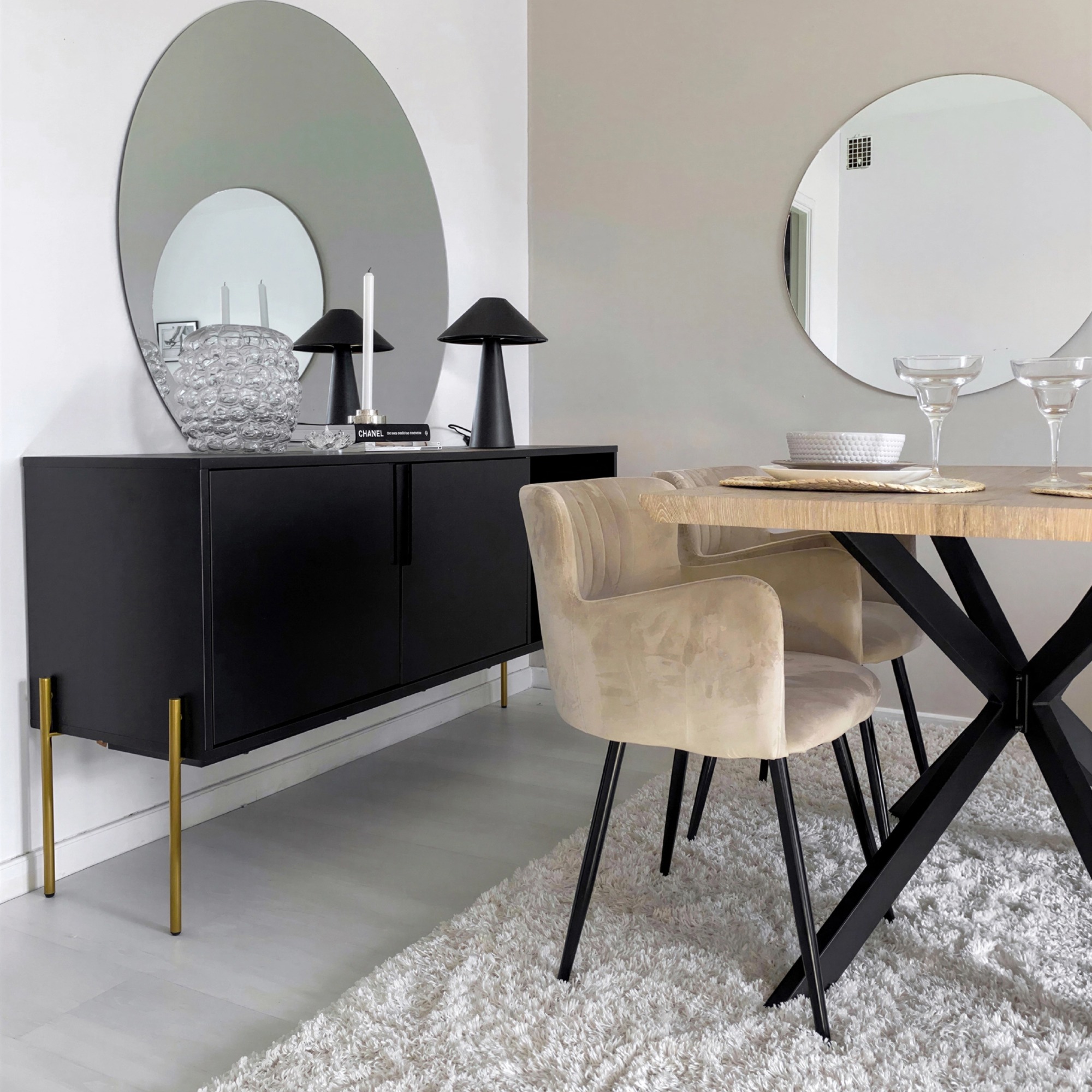 Dressoir 'Frölunda' - Zwart/Messing