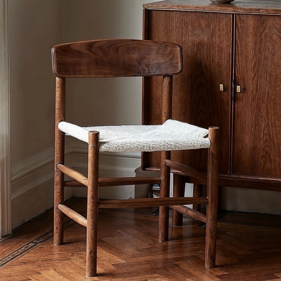 Stoel 'Alfors' - Walnoot