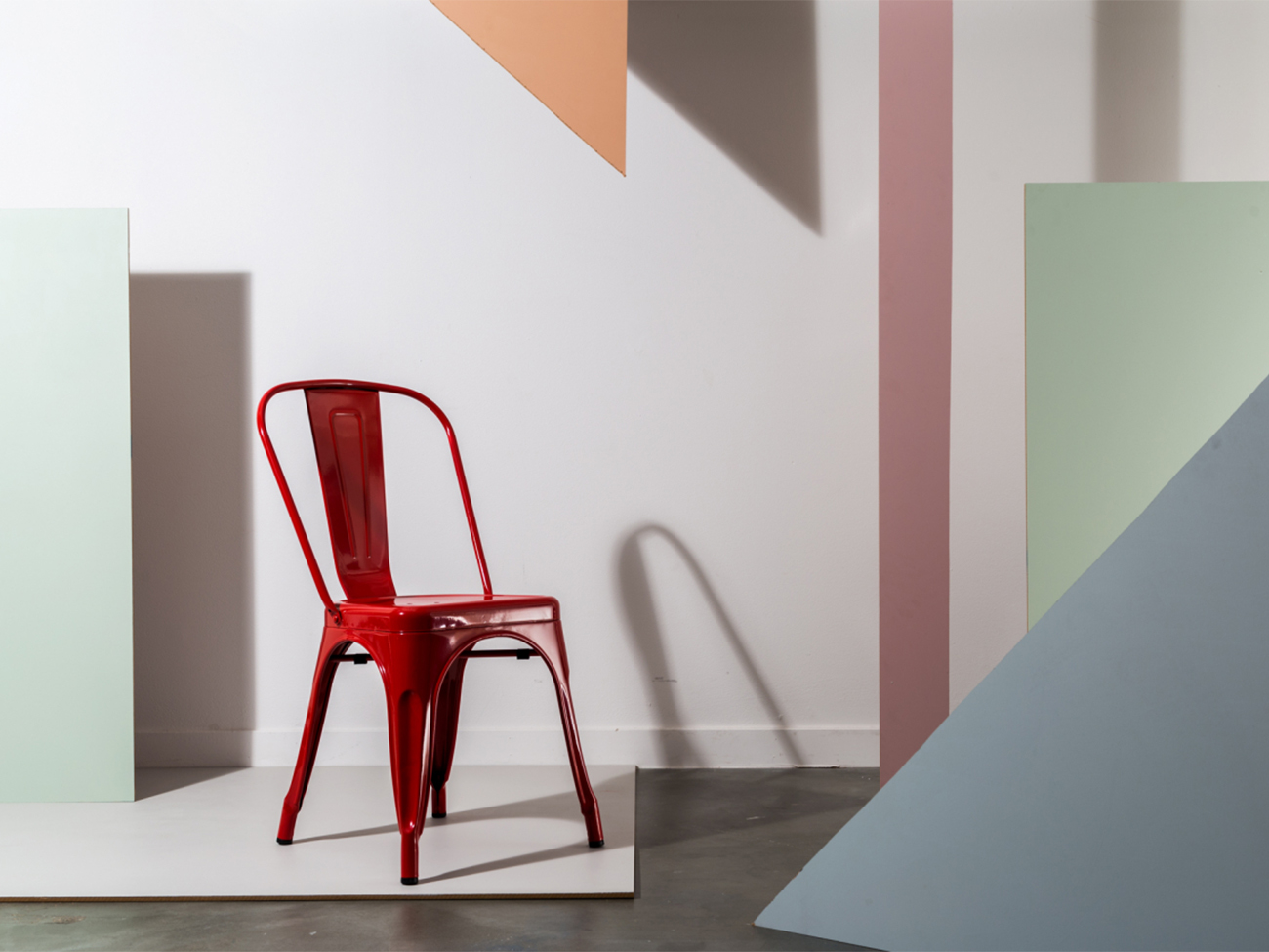 Stoel 'Montmartre' - Rood gelakt