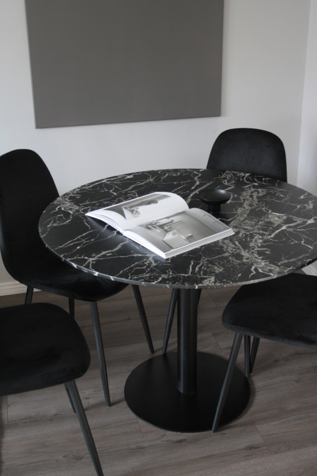 Eettafel 'Marbleous' Rond 100cm - Zwart