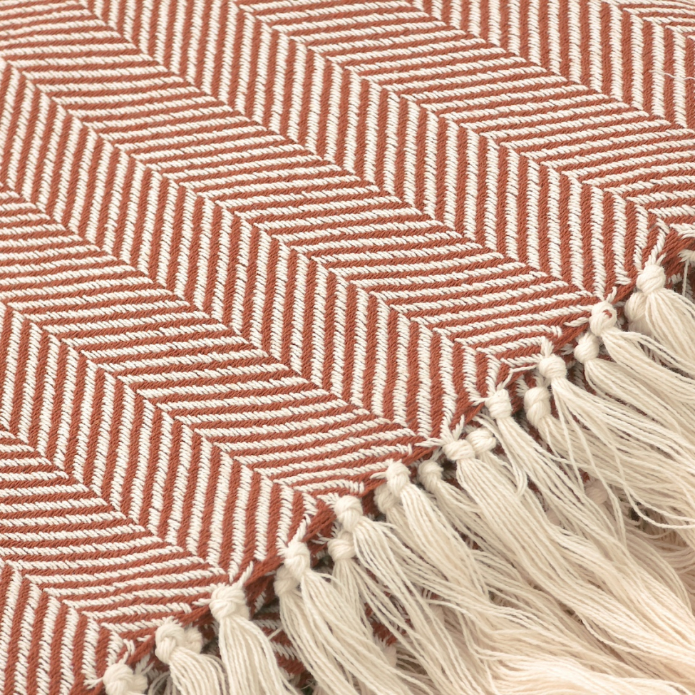 Katoenen deken 'Denisa Fishbone' 130x170cm - Bruin/wit