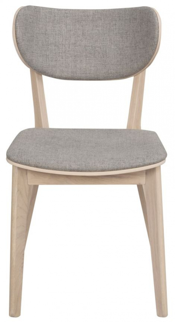 Stoel - \'Kato\' - Lichtgrijs/Witgepigmenteerd in de groep Meubels / Zitmeubels / Stoelen bij Reforma (113038)
