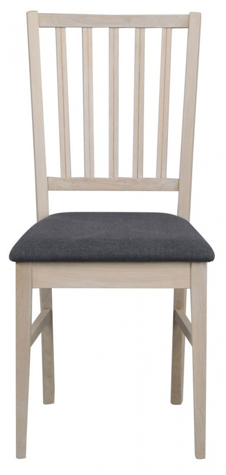 Stoel \'Filippa\' - Witgeolied/Grijs in de groep Meubels / Zitmeubels / Stoelen bij Reforma (113782)