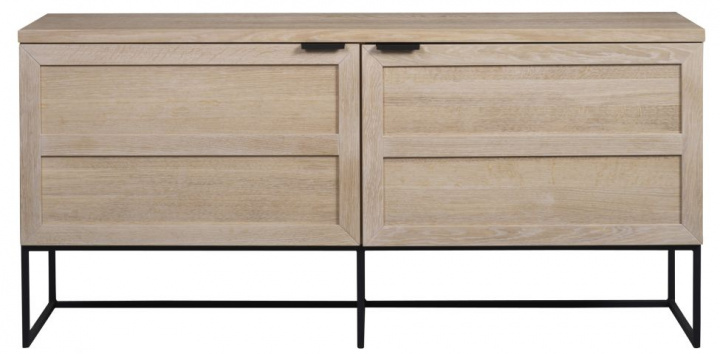 Bijzettafel \'Everett\' - Witgepigmenteerd Eik in de groep Meubels / Planken & opslag / Sideboards bij Reforma (118768)