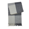 Plaid \'Ulla\' 130x170 - Grijs