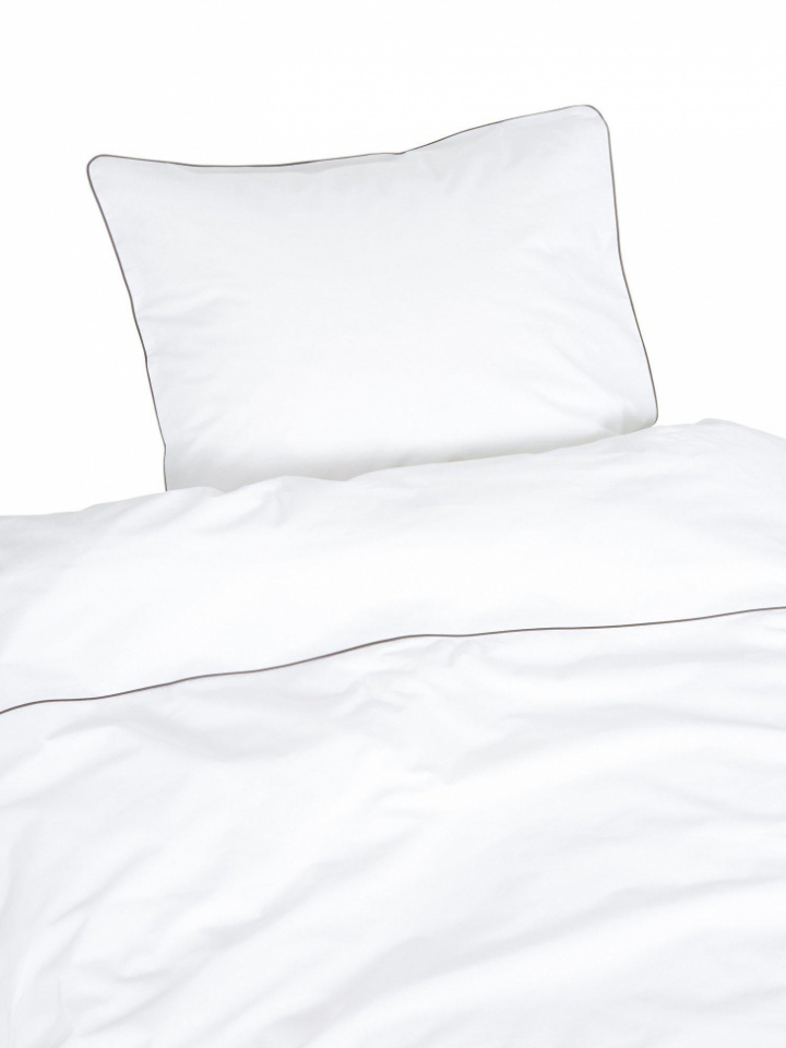 Beddenset \'Carlton\' 220x220 - Wit in de groep Inrichting / Textiel / Beddengoed bij Reforma (1540-75-001)