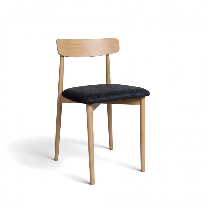 Stoel \'Ystad\' - Natuur/Zwart in de groep Meubels / Zitmeubels / Stoelen bij Reforma (19791)