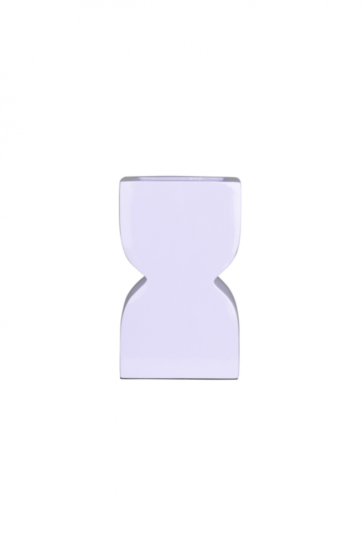 Vaasje Cones S \'Glanzend Lilac\' - Lila in de groep Inrichting / Decoratie / Vazen bij Reforma (8200076)