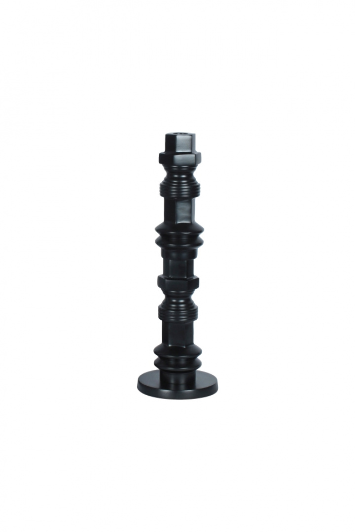 Kaarsenhouder \'Totem\' - Zwart in de groep Inrichting / Decoratie / Kaarsenhouders & Lantaarns bij Reforma (8300035)