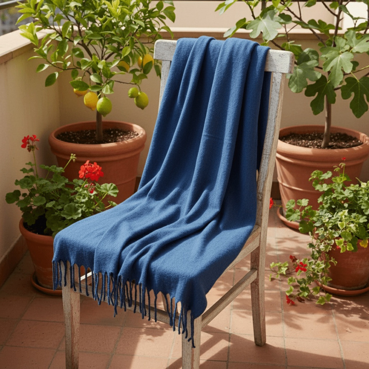 Geruite \'Samantha\' 130x170cm - Marineblauw in de groep Inrichting / Textiel / Plaids & dekens bij Reforma (V10201725)