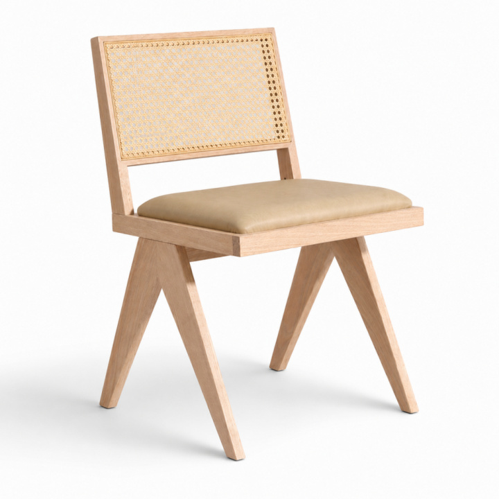 Stoel \'Jean\' - Witgepigmenteerd eiken/Beige in de groep Meubels / Zitmeubels / Stoelen bij Reforma (WS-RT03-white-pigmented)
